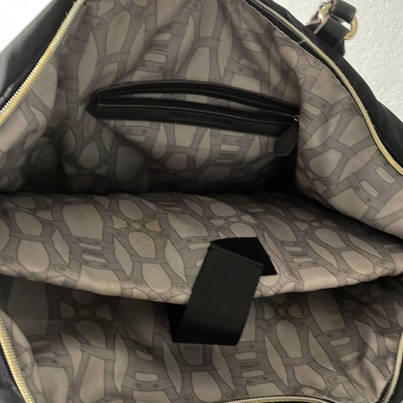 Aimee Kestenburg Laptop Bag, multiple sections - Picture 6 of 6